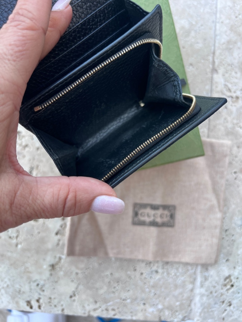 Gucci  Black GG Leather Two Tone Marmont Wallet - Picture 6 of 7